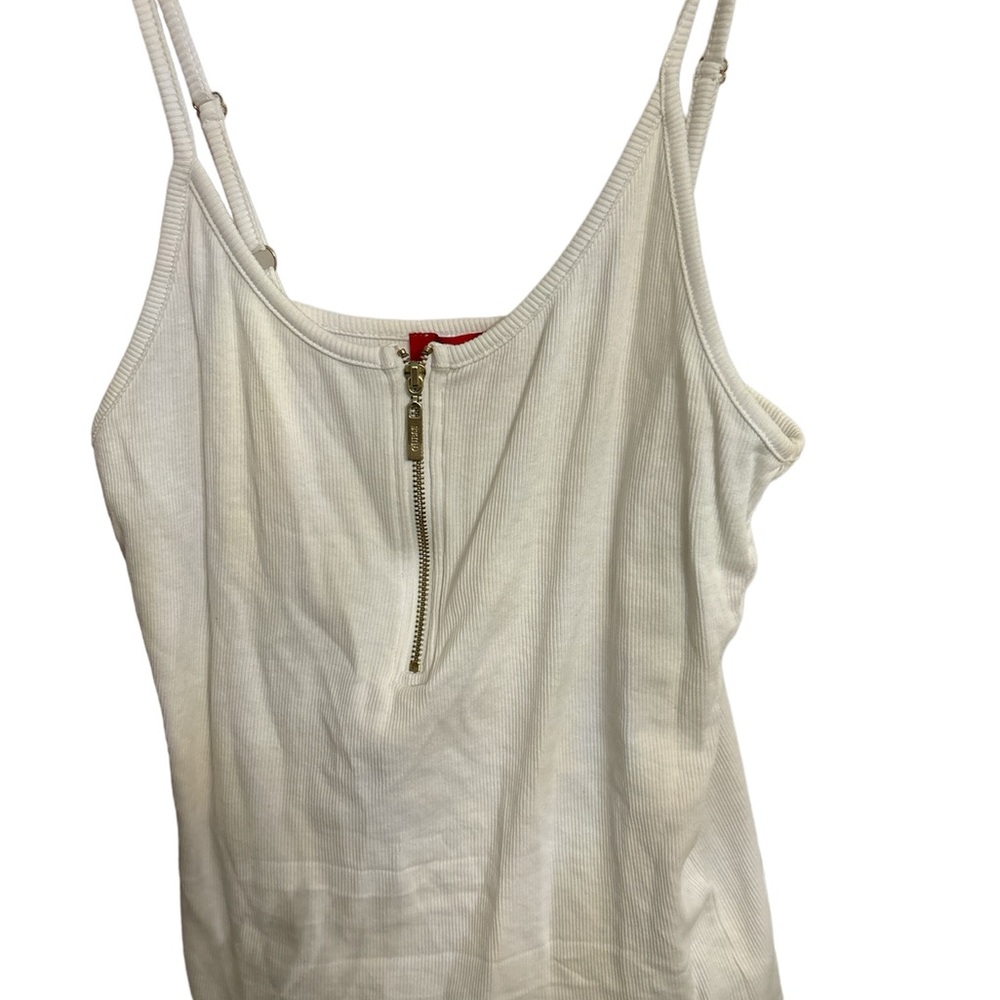 NWOT GUESS SHORT TANK BUNDLE 🔥🔥🔥🔥🔥